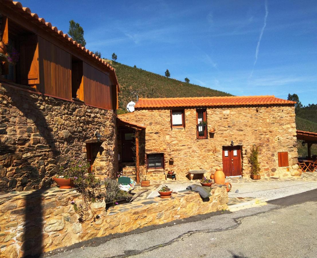 Refugio Do Raposo/Casa Deneb Villa Montes da Senhora Екстериор снимка